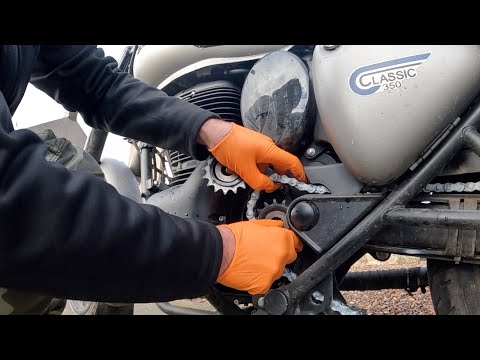 Видео: Royal Enfield Classic 350 Установка более крупной звёздочки коробки передач на 16 зубьев