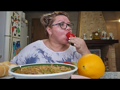 Видео: МУКБАНГ 🍽 СЛАБОНЕРВНЫМ ПРОШУ УДАЛИТЬСЯ MUKBANG 🍴THOSE OF THE WEAK OF NERVE PLEASE LEAVE