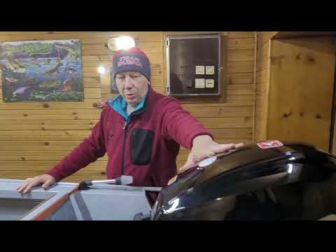 Видео: Вятбот 390 DCM краткий обзорчик!