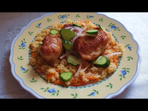 Видео: Плов без мяса!Курочка жареная!Салат!