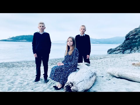 Видео: Нежный Голос | Jacob,Ella,George - Kukhotski trio