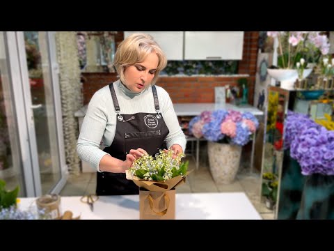 Видео: Букет из садовых ландышей. Мастер-класс. Флористика