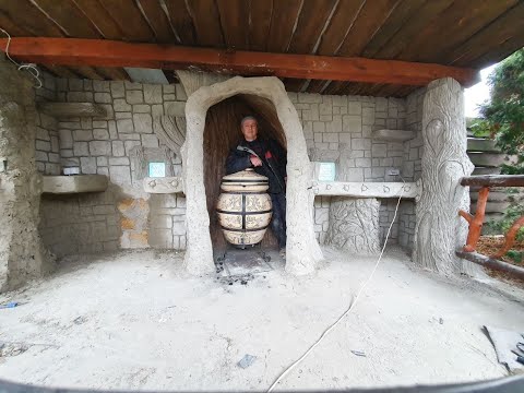 Видео: беседка ,зона  барбекю из цемента ,оформление  гаража декоративная  штукатурка. мастер Александр.