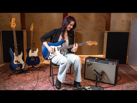 Видео: Fender Player II Limited-Edition Moonlight Drive Series | Демонстрация и обзор с Никки Стивенсом