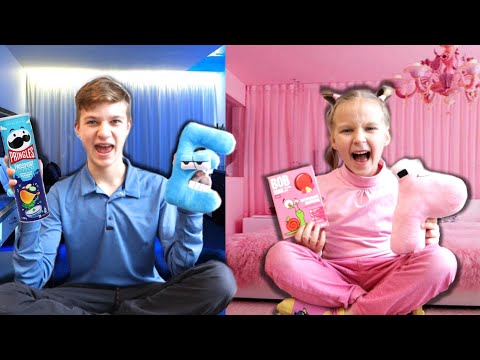 Видео: СИНИЙ VS РОЗОВЫЙ ЦВЕТ - 24 часа ЧЕЛЛЕНДЖ! Тима и Эмма ПОСПОРИЛИ чья комната лучше