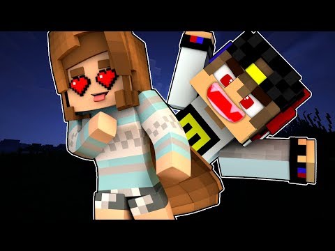 Видео: ВАМПИР УКУСИЛ ЭЛИЗАБЕТ Девушка Майнкрафт Выживание Мод Моды Видео в Майнкрафте