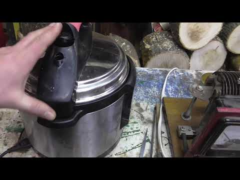 Видео: Мультиварка-скороварка Redber. Выдаёт ошибку Е-4 и не работает. Ремонт.