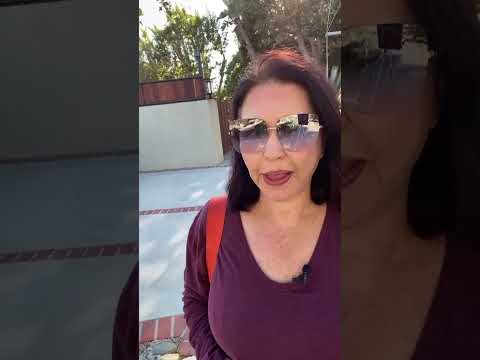 Видео: Как сказать по-английски “Я очень тороплюсь”?  #shorts