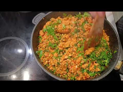 Видео: Наивкуснейшие макароны с мясом (по-флотски) #БАТЯНАКУХНЕ #готовимпросто #готовимвкусно