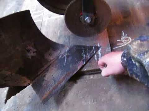 Видео: дисковый нож на плуг мотоблока.