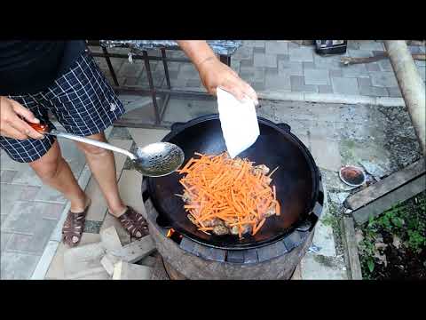 Видео: Кролик с овощами в сметане!  В казане на костре!