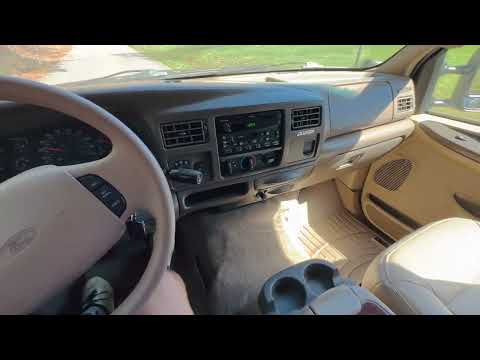 Видео: Ford Excursion Limited 4x4 7.3 Start & Drive 2000 года выпуска