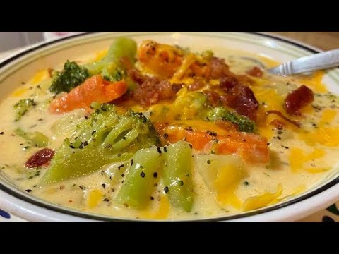 Видео: Изумительный суп из брокколи и картофеля с сыром | Как приготовить