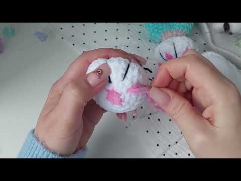 Видео: Делаем утяжки и вышивку для кошачьих лапок