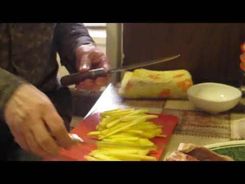 Видео: Пчаки Усто Хайрулло! Какой нож лучше всего подходит для готовки!Тестируем пчаки прямо на кухне!