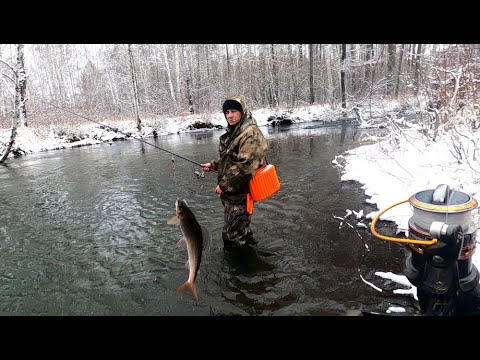 Видео: Рыбалка на Хариуса/Первый СНЕГ-ЖОР!/Мушка сделала РЫБАЛКУ!