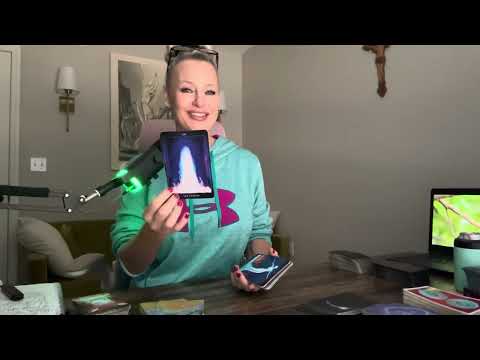 Видео: Ежедневная мотивация от Spirit EXPRESSION #Таро #духовность #ежедневно #мотивация #выражение #тво...