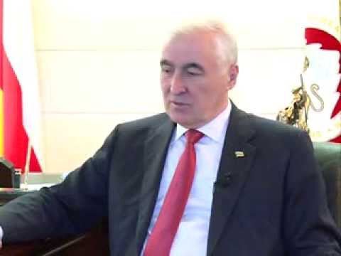 Видео: "Один день с Президентом Южной Осетии"