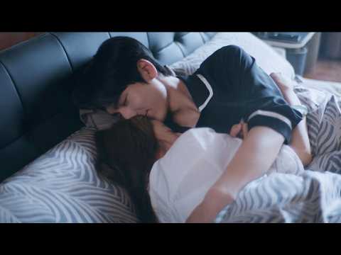 Видео: После ночи страсти красивый доктор обнял Золушку, но он все еще хотел...