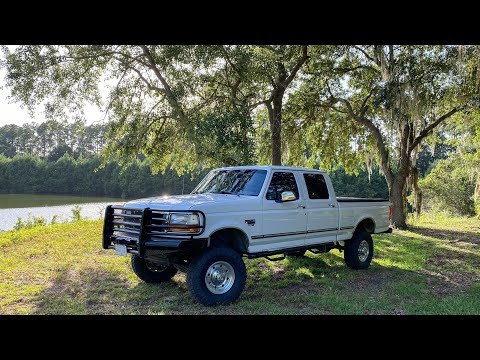 Видео: Обзор и тест-драйв Powerstroke 7.3 1997 года: Truck Stuff Vlog, эпизод 9