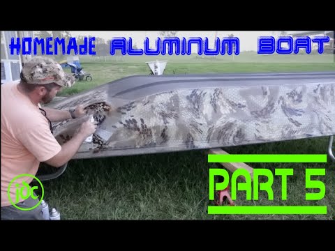 Видео: Самодельная алюминиевая лодка — Jack Daddy Customs — часть 5 — покраска болота Sitka OptiFade
