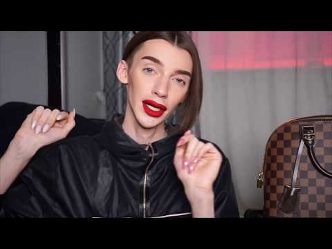 Видео: СУМОЧКА АНДРЕЯ ПЕТРОВА . ЧТО ЖЕ В НЕЙ ?