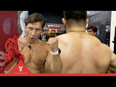Видео: Как качают мышцы штангисты. Яшанькины и Берестов