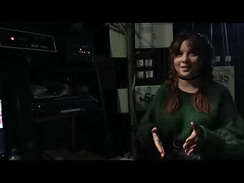 Видео: Крутится, вертится вовсе шар, а сцена. КРАСНЫЙ ФАКЕЛ. Экскурсия для любителей и ценителей театра. 