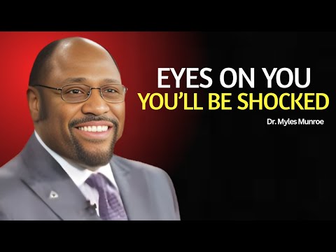 Видео: ИЗБРАННЫЕ: МНОЖЕСТВО ГЛАЗ СМОТРИТ ЗА ВАМИ — ВЫ БУДЕТЕ ШОКИРОВАНЫ, КТО ЭТО 👁️