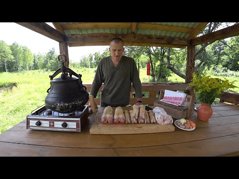 Видео: ХУТОР в ЛЕСУ на КРАЮ БОЛОТА. В ЛЕСУ ЖИТЬ СПОКОЙНЕЙ, ЧЕМ в ГОРОДЕ. №209