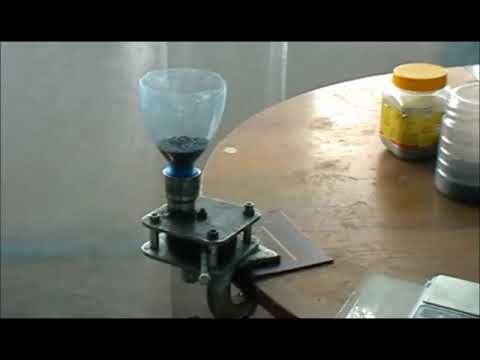 Видео: Дозатор дроби самодельный