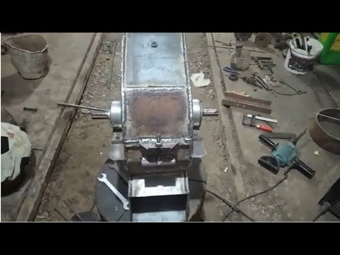 Видео: мощная зернодробилка на 220 в 4.5 кВт 3000 об.ч 4.делаем корпус.super powerful 220v grain crusher