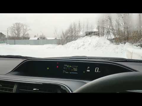 Видео: Расход топлива TOYOTA AQUA HYBRID зимой в городе (с включенной eco кнопкой)