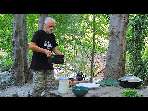 Видео: Как приготовить сочную тушеную баранину с овощами в глиняном горшочке | Рецепт плова с булгуром