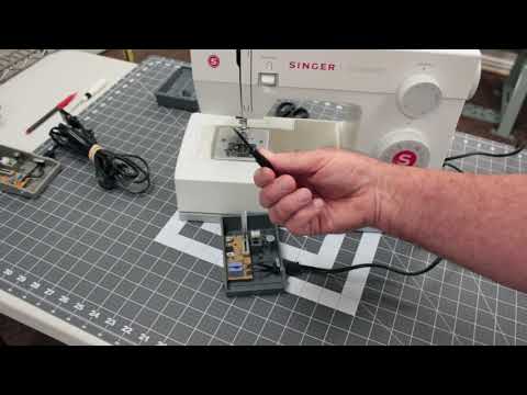 Видео: Замедлите серию Singer Heavy Duty в некоторых версиях для США.