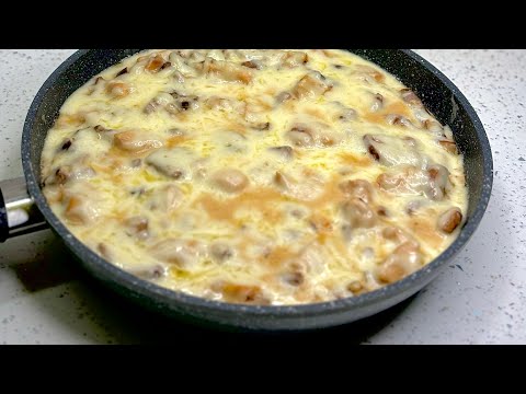 Видео: Курица с Грибами и Сыром! Быстрый рецепт Жюльен на сковороде
