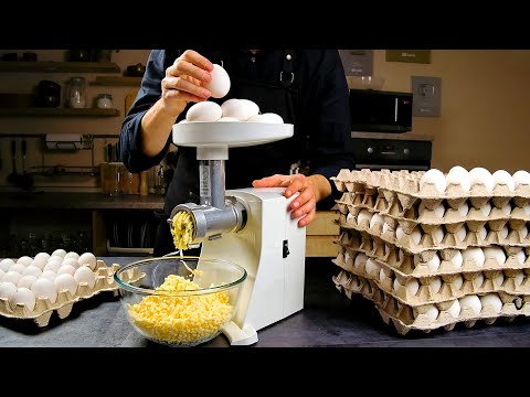 Видео: Обалдеть! ГОРА ЯИЦ и мясорубка! Фермерский рецепт устроил переполох во всём мире!