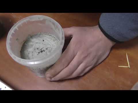 Видео: Клей для плитки. сравнение. Ceresit. Полимин. На какой клей лучше положить плитку.Какой клей лучше.