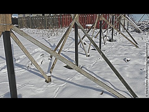 Видео: BC: Установка заборных столбов. Подготовка, выравнивание, бетонирование, обрезка