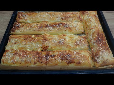 Видео: Хрупкави дълги Банички, пухкави и много вкусни.