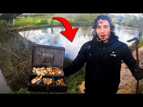 Видео: В реке посреди Германии клад монет!