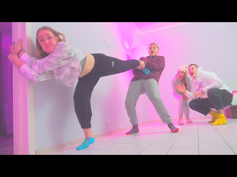 Видео: МЛАДШЫЙ БРАТ КАПЫ ВЛЮБИЛСЯ!!!