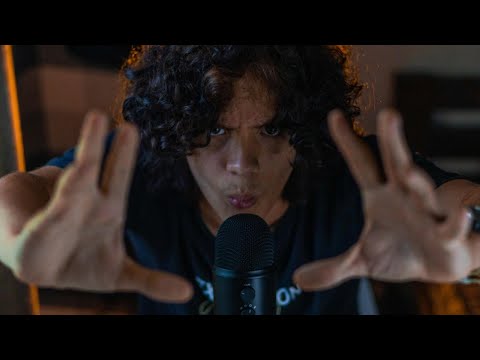 Видео: АСМР БАТТЛ ( feat @CALMARASMR-gc7zq ) КТО БОЛЬШЕ ПРОМУРАШИТ?
