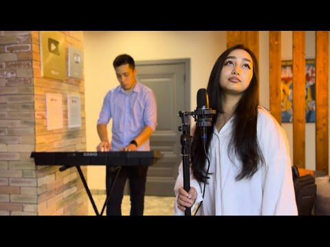 Видео: Dilnoza-Суйуу балы (cover acoustic)
