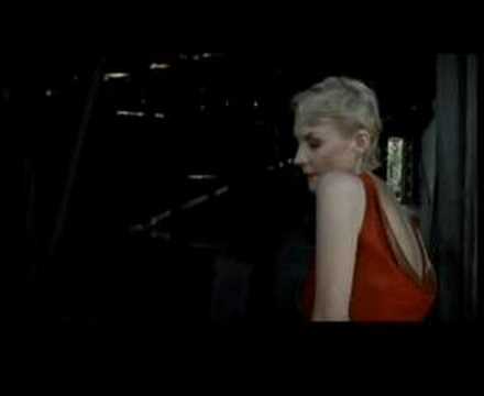 Видео: земфира "мы разбиваемся"