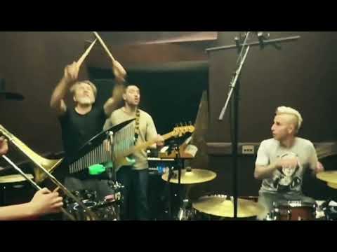 Видео: Ленинград — Мобильник (Live 2025)