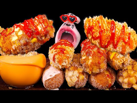 Видео: Друзья-корндоги, полные индивидуальности, пришли в гости! ASMR Mukbang Eating Show!