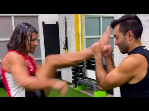 Видео: Правда о ударах ногами Вин Чун