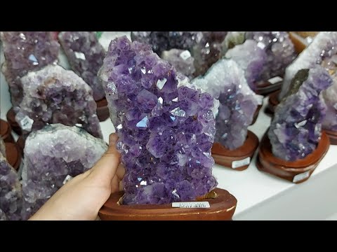 Видео: Натуральные камни