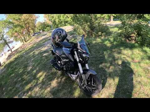 Видео: Обзор Bajaj Dominar 400, camping